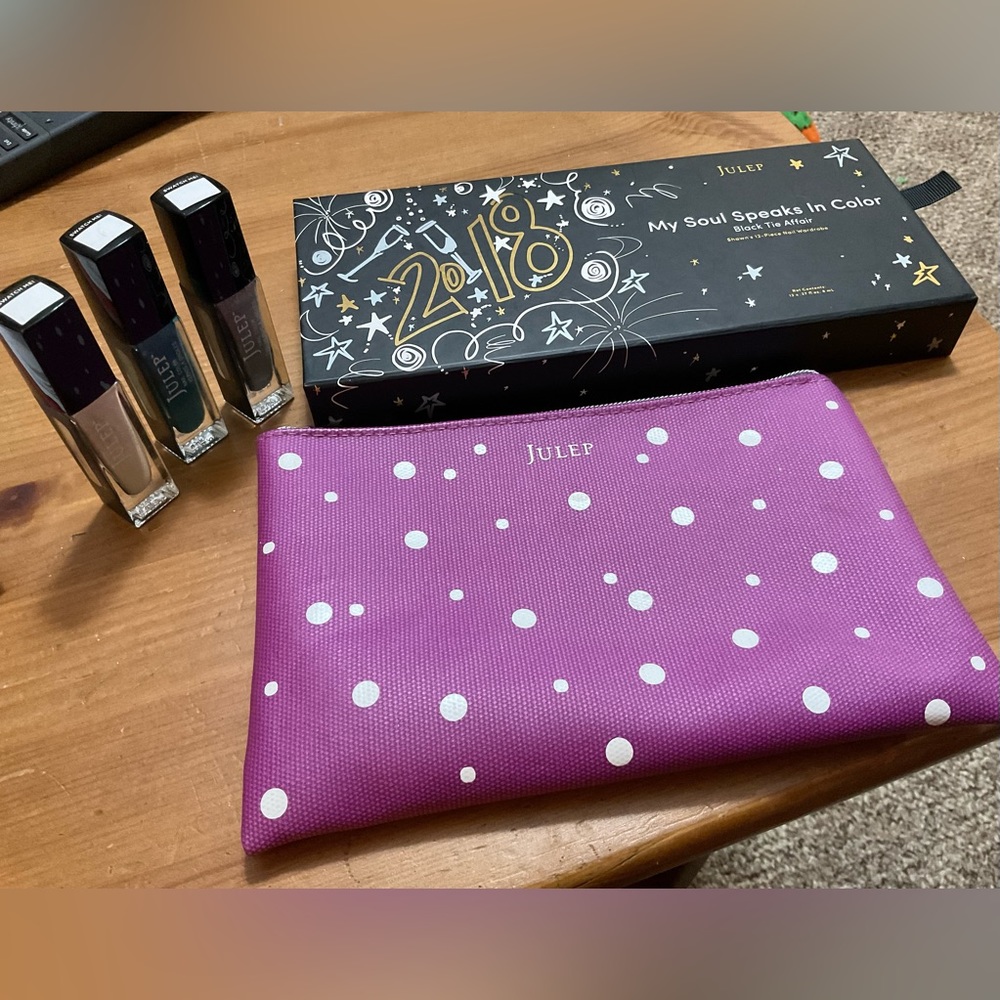 Julep: purple poke  a dot cosmetics bag and a box gift set 2018 and 3 bonus ones